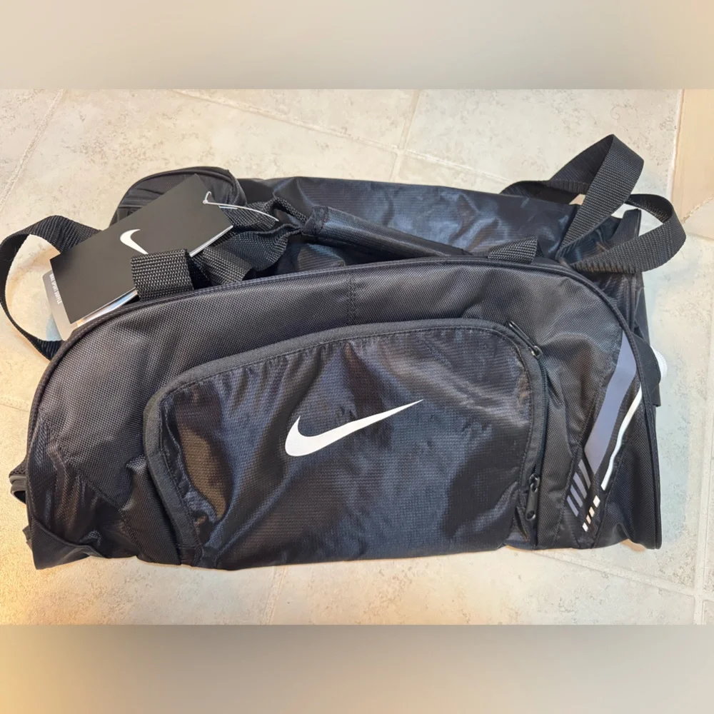 NWT Nike Golf‎ Sport Duffle